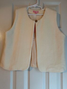 Girl’s Bisby Cream Sherpa Vest Size 10 NEW